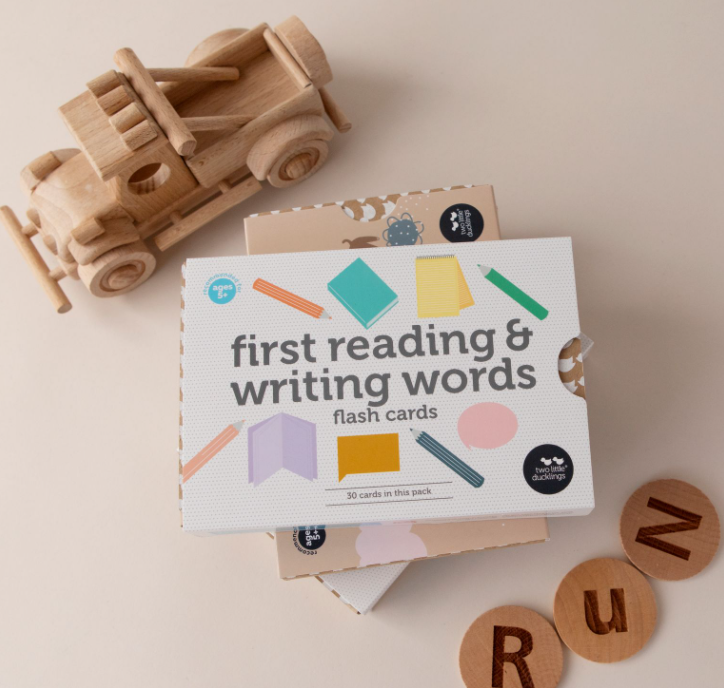 Two Little Ducklings Flash Cards First Reading and Writing Words | Tiny ...